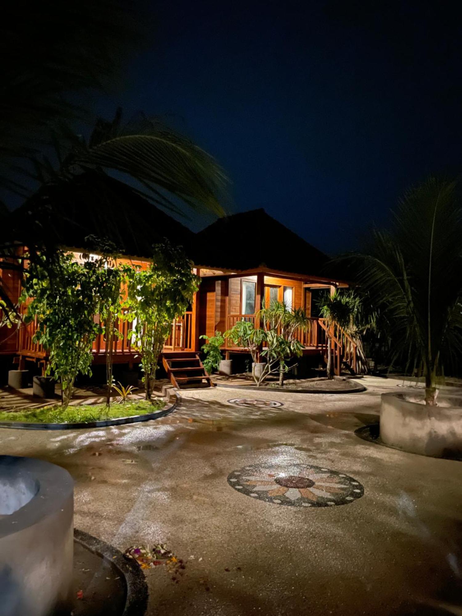 Mangrove Beach Hut Lembongan Zewnętrze zdjęcie